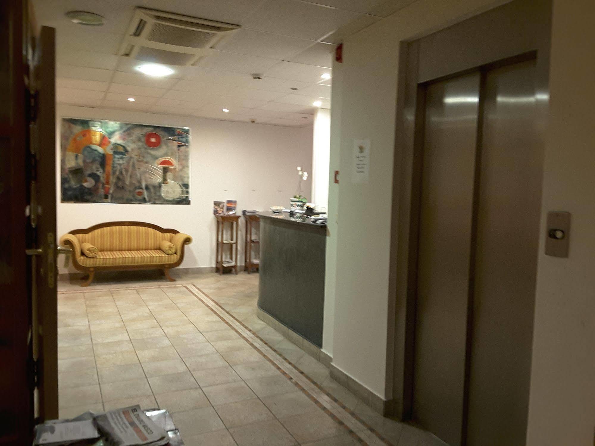 Hostal Jai Alai レイツァ エクステリア 写真